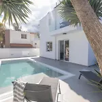 Mandali 20 - Fully Renovated