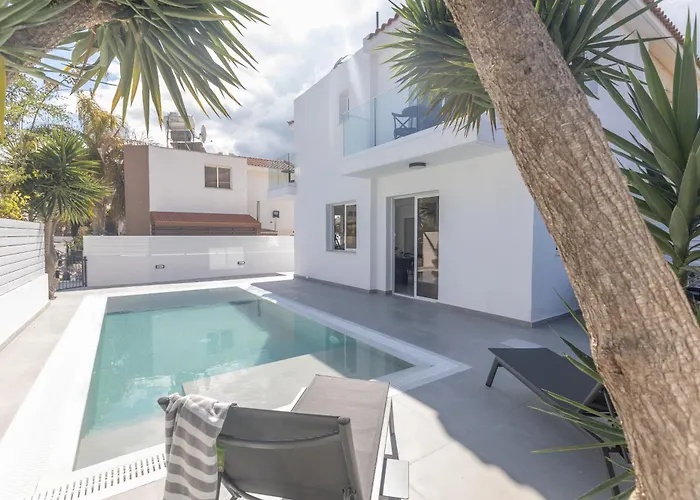 Mandali 20 - Fully Renovated